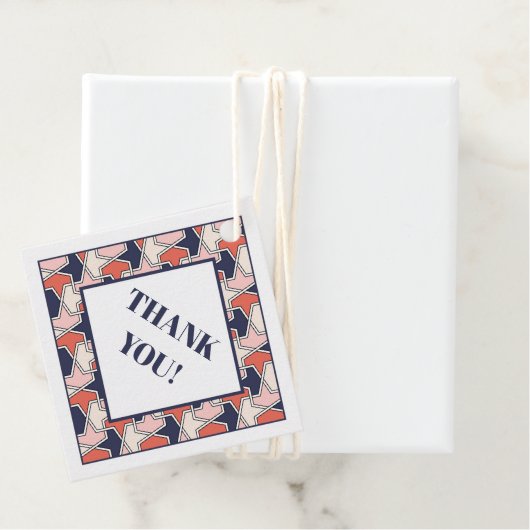 Oriental Red White Blue Geometric Arrows Pattern Geschenkanhänger (Beispiel)