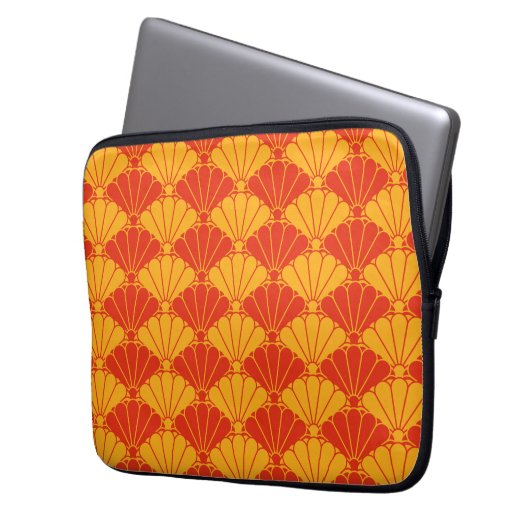 Oriental Red Yellow Kiku Chrysanthemum Mon Pattern Laptopschutzhülle (Vorderseite Links)