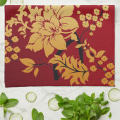 Orientalische Golden Blume auf Rot Handtuch (Gefaltet)