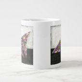 Origami Butterfly auf Blumenpapier Jumbo-Tasse (Vorderseite)