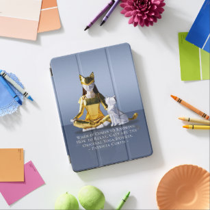 Origami Gold Foil Yoga Meditating Catwoman und Cat iPad Air Hülle