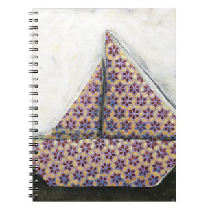 Origami Segelboot auf Stern-Entwurfs-Papier Notizblock