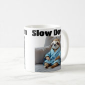 Origami Sloth "Slow Down" Kaffeetasse (VorderseiteRechts)
