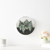 Origami Wahrsager auf geometrischem Papier Runde Wanduhr (Zuhause)