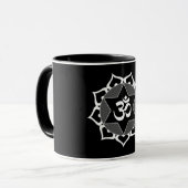 Original White Yoga OM Symbol Tasse (Vorderseite Links)
