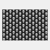 Originales schwarzes Geschenkpapier mit Totenköpfe (Vorderseite 3)