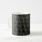 Originelle schwarze Alligatorledertextur, nah Kaffeetasse (Vorderseite Links)