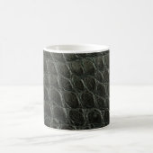 Originelle schwarze Alligatorledertextur, nah Kaffeetasse (Mittel)