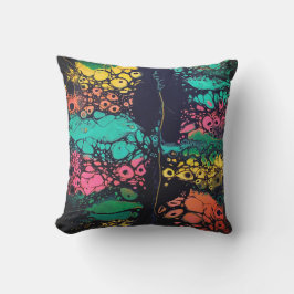 Originelles Kissen im Freien