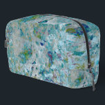 Originelles, modernes Kunstdesign Waschbeutel<br><div class="desc">Toilettenartikel Dopp Kit Tote Bag über das gesamte Accessoire von Mode-Accessoires mit Original Modern One Of A Art Abstrakt Art Design-Bildversion von The FabricSeal Print on Demand Shop unter Zazzle.com #ZazzleMade ©️ Original. https://www.zazzle.com/store/thefabricseal Dieses außergewöhnliche, zeitgenössische Grafikdesign-Illustrationswerk wurde mit feinen Details erstellt, mit vielen verschiedenen Farben und Pinsel, überlappenden Schichten,...</div>