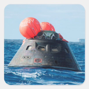 Orion Capsule Spacecraft Ocean Erholung Quadratischer Aufkleber
