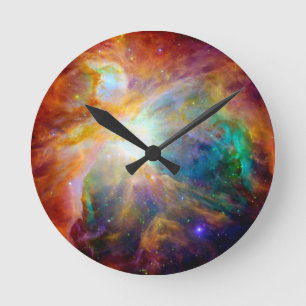 Orion-Nebula-Regenbogengalaxie Runde Wanduhr