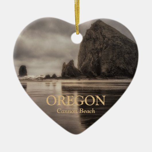 Ornament: Haystack Rock und Nadeln (Herz) Keramik Ornament (Vorne)