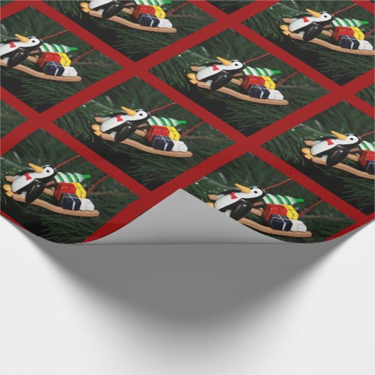 Ornament - Pinguin & Weihnachten Schlitten Geschenkpapier (Ecke)