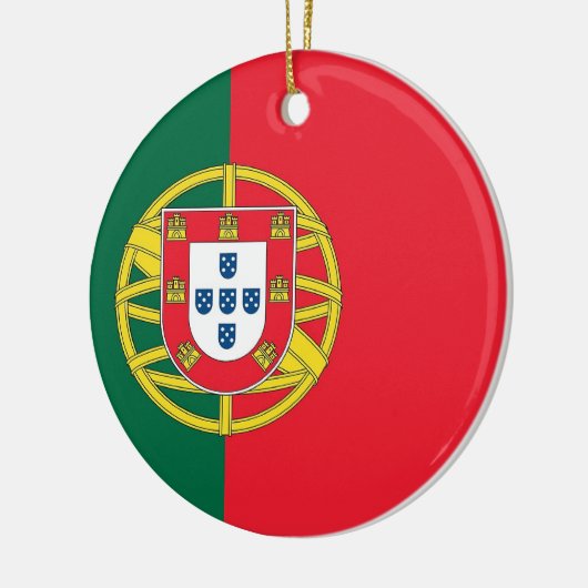 Ornament unter der Flagge Portugals (Links)