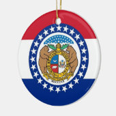 Ornament unter der Flagge von Missouri (Links)