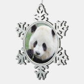 Ornament. Weihnachten Riesenpanda, Panda Geant. Schneeflocken Zinn-Ornament (Rechts)