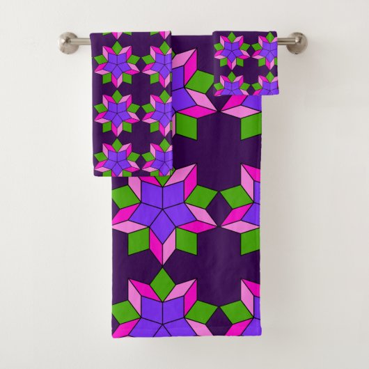 Ornament with violet flowers badhandtuch set (Insitu)