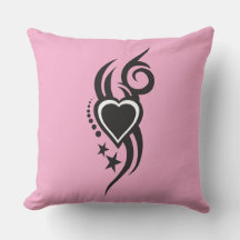 Ornamentales Blumenherz-Tattoo