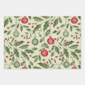 Ornaments of Joy Geschenkpapier Set (Vorderseite)