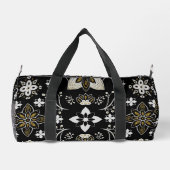 Ornate black and white floral pattern  duffle bag (Rückseite)