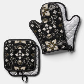 Ornate black and white floral pattern  ofenhandschuh & Topflappen-Set (Vorderseite/Rückseite)
