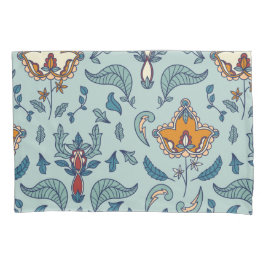 Ornate floral pattern on a pale blue background kissenbezug