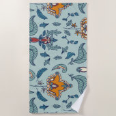 Ornate floral pattern on a pale blue background strandtuch (Vorderseite)