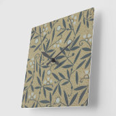 Ornate floral pattern with dark blue vines  quadratische wanduhr (Winkel)