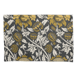 Ornate floral pattern with large gold flowers  kissenbezug