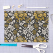 Ornate floral pattern with large gold flowers  seidenpapier (Handwerk)