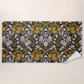 Ornate floral pattern with large gold flowers  strandtuch (Vorderseite)