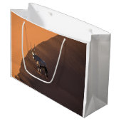 Oryx am Rand, Namibia Große Geschenktüte (Vorderseite Schrägansicht)