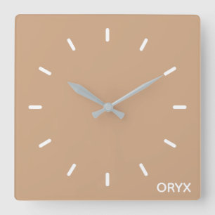 Oryx brown beige color name quadratische wanduhr