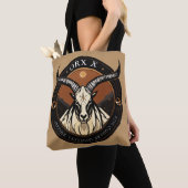 Oryx Emblem – Minimalist Horned Antelope Logo Tasche (Von Nahem)