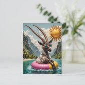 Oryx in Sonnenbrille genießt Float Trip Postkarte (Stehend Vorderseite)