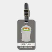 Oscar der Grouch und seine Mülleimer können | Info Gepäckanhänger (Vorderseite vertikal)