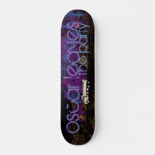 Oscar verlässt die Party Skateboard