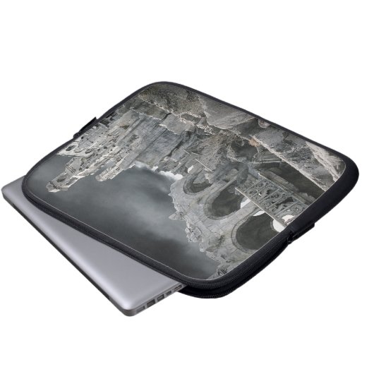 Osgiliath Laptopschutzhülle (Vorne Knopf)