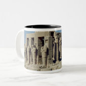 Osiride stellt Ramesses II die Wände angrenzend Zweifarbige Tasse (Vorderseite Links)