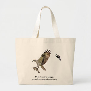 Osprey, der durch eine rotgeflügelte Amsel gejagt Jumbo Stoffbeutel