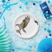 Osprey, der durch eine rotgeflügelte Amsel gejagt Pappteller (Party)