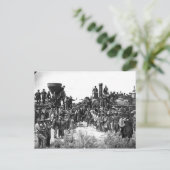 Ost und West schlagen im letzten Rail die Hände Postkarte (Stehend Vorderseite)