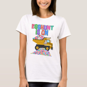 Oster-Ei-LKW-Eiersuche ist auf Crewneck T-Shirt