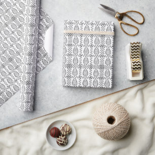 Oster-Eier Chevron Schwarz-Weiß Frohe Ostern Geschenkpapier