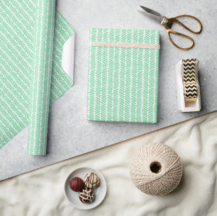 Oster-Shamrock-Mintgrün-weiße Zickzack-Streifen Geschenkpapier