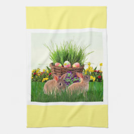 Osterbrunnen im Garten / Frühlingsurlaub Geschirrtuch