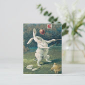 Osterbunny Chick Playing Lilie Feiertagspostkarte (Stehend Vorderseite)