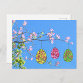 Ostereier auf einem blühenden Zweig Feiertagspostkarte (Vorne/Hinten)