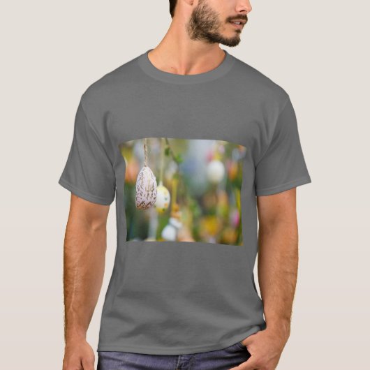 „Ostereier“ Festliche Feier T-Shirt (Vorderseite)